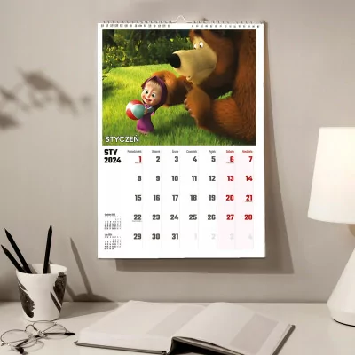 Kalendarz ścienny Na Rok 2024 Masza I Niedźwiedź Wieloplanszowy A3