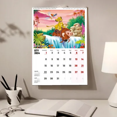 Kalendarz ścienny Na Rok 2024 Król Lew Wieloplanszowy A4